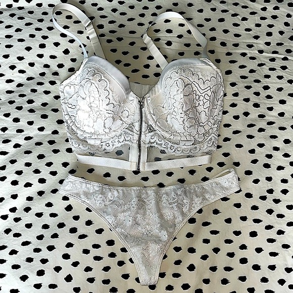 Victoria Secret Holiday Sparkle Set (limited edition Holiday 2016) - Picture 1 of 6